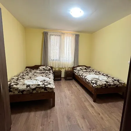 к-г луна к-с лонгоза комплекс лонгоза Guest house