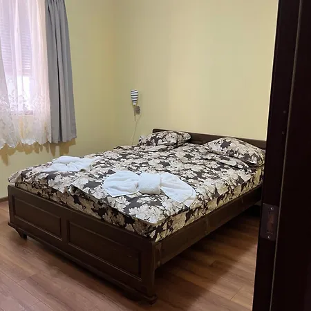 к-г луна к-с лонгоза комплекс лонгоза Guest house Byala (Varna)