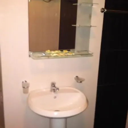 к-г луна к-с лонгоза комплекс лонгоза Guest house