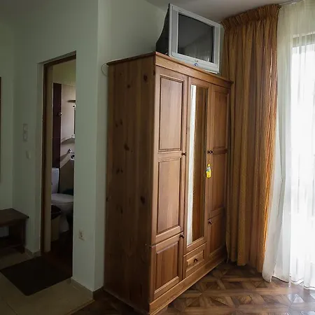 Guest house к-г луна к-с лонгоза комплекс лонгоза