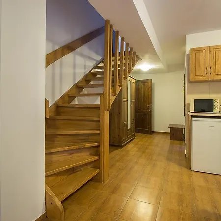 к-г луна к-с лонгоза комплекс лонгоза Guest house